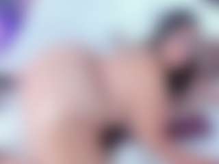 Amanda Cruz's Live Sex Cam Show