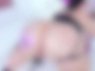Amanda Cruz's Live Sex Cam Show