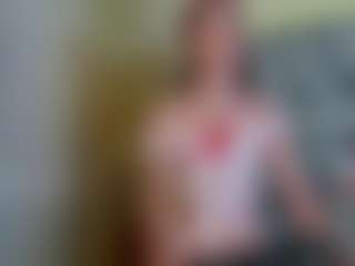 Live cam show with Sharon Michel - Smoking on Camsoda