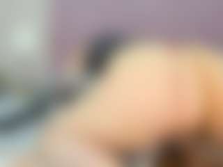 Vickyy Moore's Live Sex Cam Show