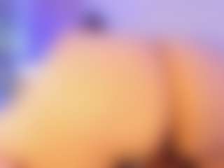 Vickyy Moore's Live Sex Cam Show