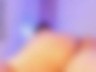 Vickyy Moore's Live Sex Cam Show