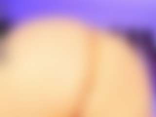 Live cam show with Vickyy Moore - Cowgirl on Dolls Live