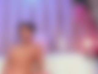 Live cam show with Ali Sweet - Lesbian on SmokeAndPoke