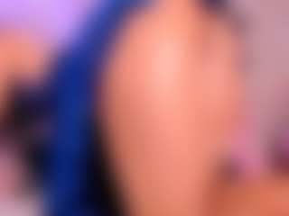 Live cam show with Ali Sweet - Fingers on Dare Cams