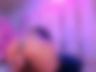 Live cam show with Ali Sweet - Oil on SinfulBabes