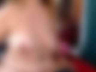 Live cam show with Ruby-Watson - Granny Blonde Hair on Cam Slut