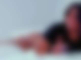 Live cam show with Stormy Butty - Twerking on realtime-chat