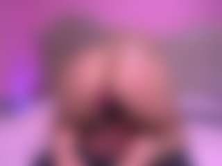 zoe-12's Live Sex Cam Show