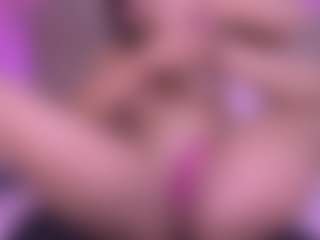 zoe-12's Live Sex Cam Show