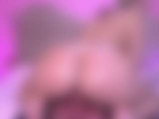 Live cam show with zoe-12 - Red Hair Middle Aged on Milf Play