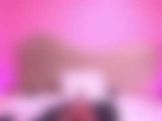 Live cam show with zoe-12 - Red Hair Middle Aged on Camsoda