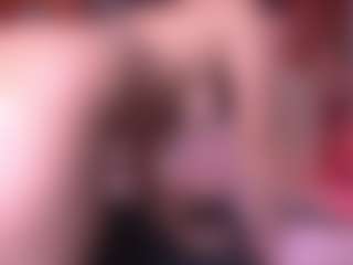 zoe-12's Live Sex Cam Show