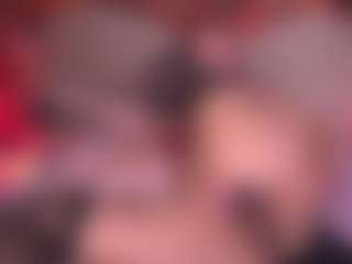 Live cam show with zoe-12 - Red Hair Middle Aged on pussylord.com