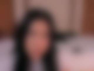 EmmaRousel's Live Sex Cam Show
