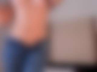 EmmaRousel's Live Sex Cam Show