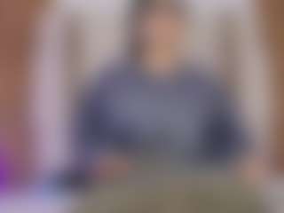 EmmaRousel's Live Sex Cam Show