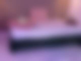 Live cam show with EmmaRousel - Fuck Machine on CamClone