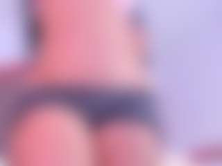 EmmaRousel's Live Sex Cam Show