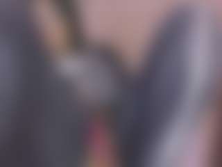 Live cam show with Linoshka - Yoga on fuklive.com
