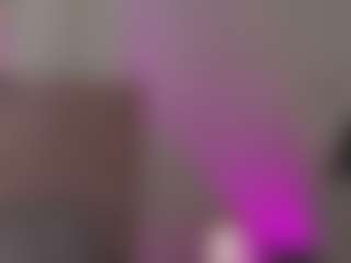 Live cam show with Linoshka - Yoga on friskycurves.com