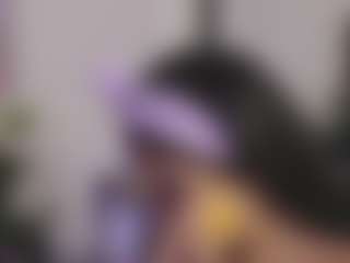 Linoshka's Live Sex Cam Show