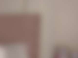 Live cam show with Linoshka - Nipple Piercings on Soda Cam