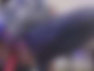 Live cam show with Linoshka - Double Penetration on eurowanks.com