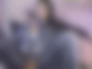 Live cam show with Linoshka - Double Penetration on Stripli.com