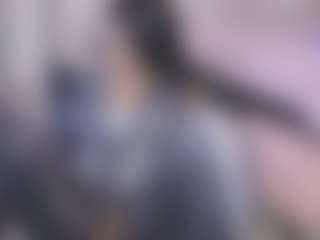 Live cam show with Linoshka - Average on livesexfox.com