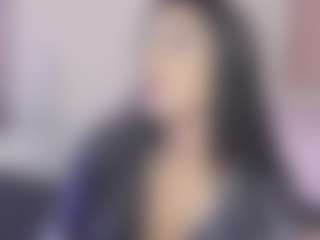 Live cam show with Linoshka - Average on instabang