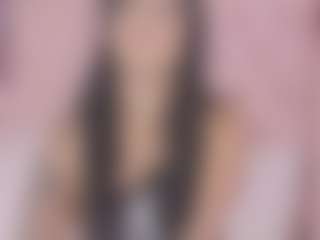 Linoshka's Live Sex Cam Show