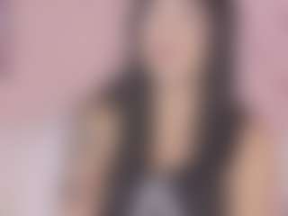 Linoshka's Live Sex Cam Show