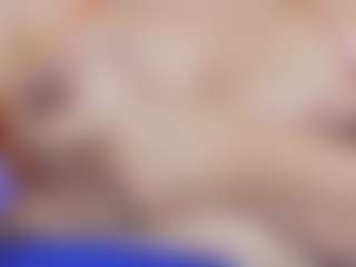Live cam show with Linoshka - Roleplay on Camsoda