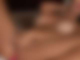 Live cam show with KatyeRave - Fit on Camming Site