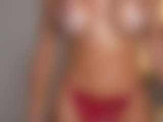 Live cam show with KatyeRave - American Petite on madthumbs | panama