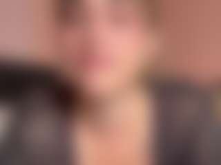 Savanna's Live Sex Cam Show