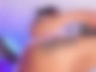 Live cam show with Inndra - Indian on Milfs Live | colombia