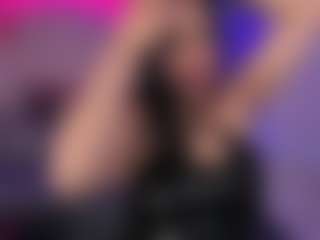 Live cam show with Inndra - Indian BBW on Hubzter Live | colombia