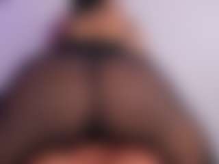 Live cam show with Inndra - Hairy Pussy on madthumbs