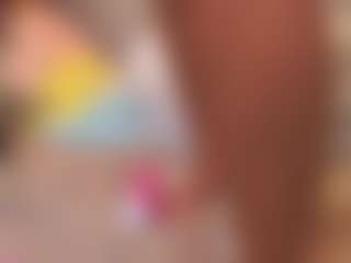 Live cam show with Hanna Chris - Camel Toe on Hubzter Live