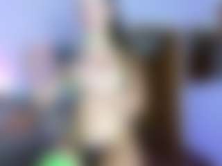Live cam show with Natalie10G - Italian on Camversity | italy