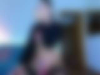 Live cam show with Natalie10G - Mature Young Adult on Camversity