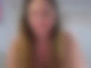 Live cam show with MaryHillx - Average on Camsoda