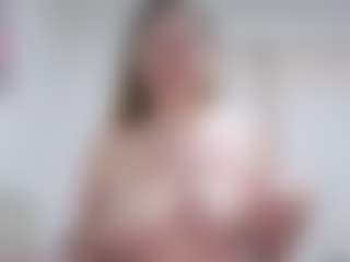 Live cam show with MaryHillx - Double Penetration on Fling VIP Chat