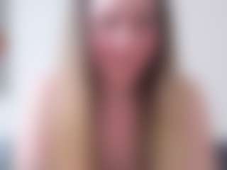 Live cam show with MaryHillx - Fetish Curvy on livesuperchat.net