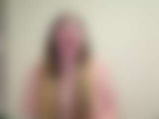 Live cam show with MaryHillx - Wet on parknlotfishbdy