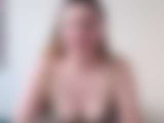 Live cam show with MaryHillx - Hairy Pussy on hrnylive.com