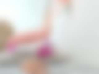 Live cam show with Aliicee-Green - Big Tits Mature on Cam Slut