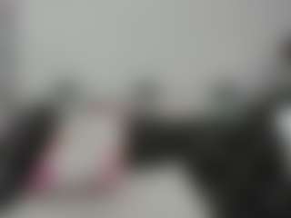 Live cam show with Aliicee-Green - Middle Aged on Streamer API